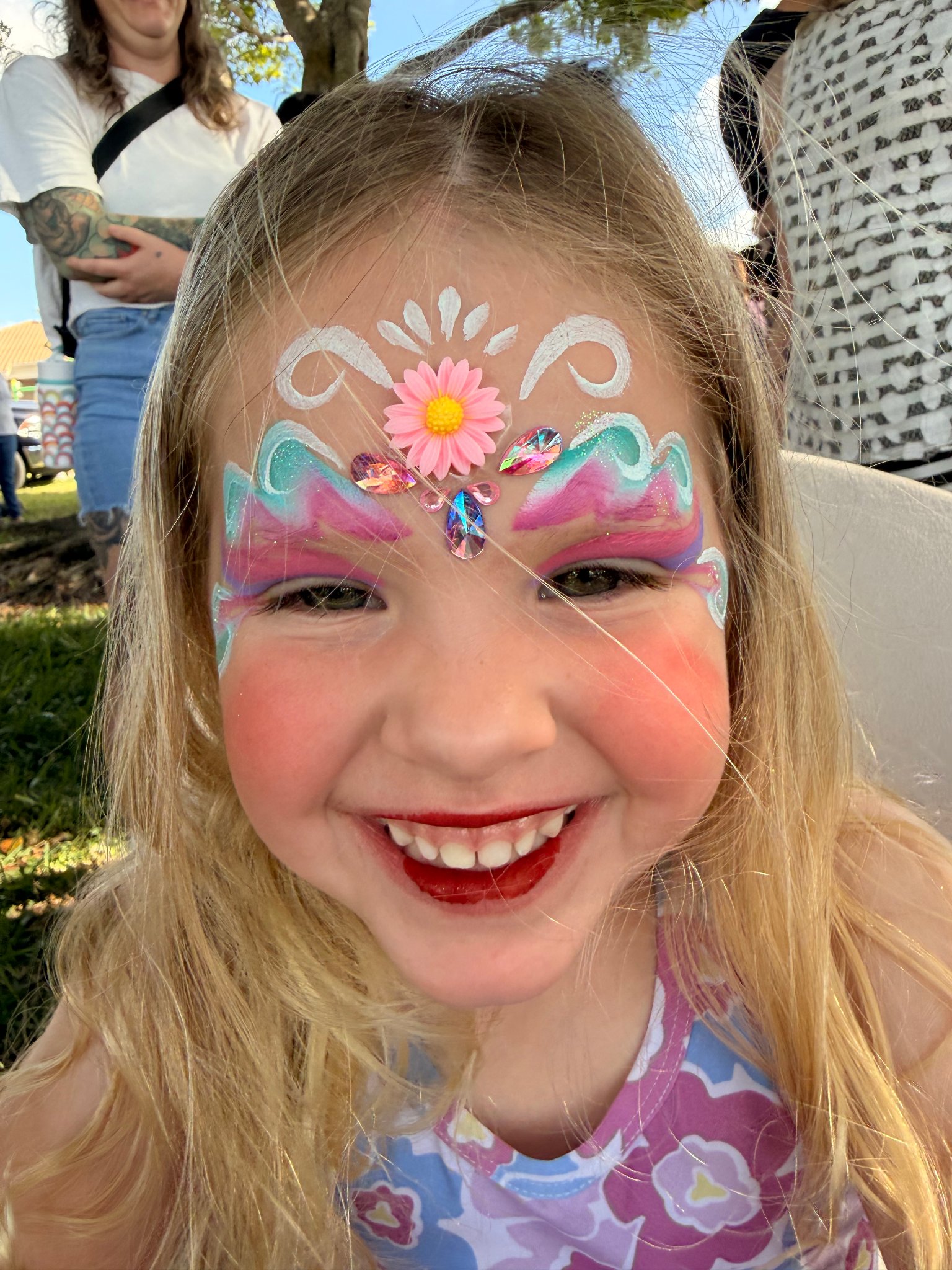 OOOPSY face painting design